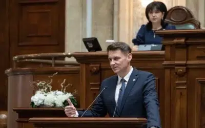 PNL cere sesiune extraordinară pentru banii din PNRR. Bolojan cheamă parlamentarii din vacanță