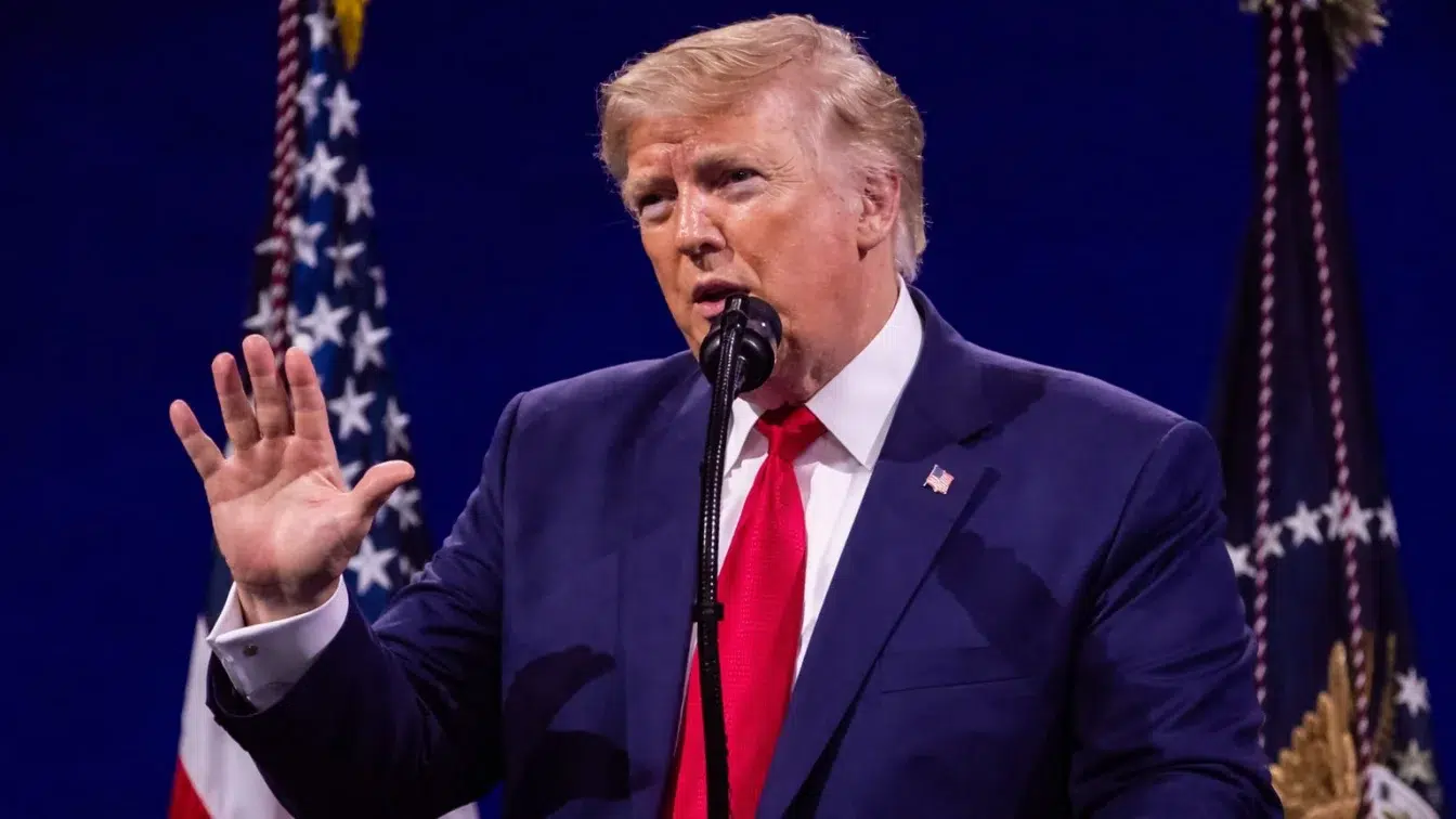 Donald Trump evacuat