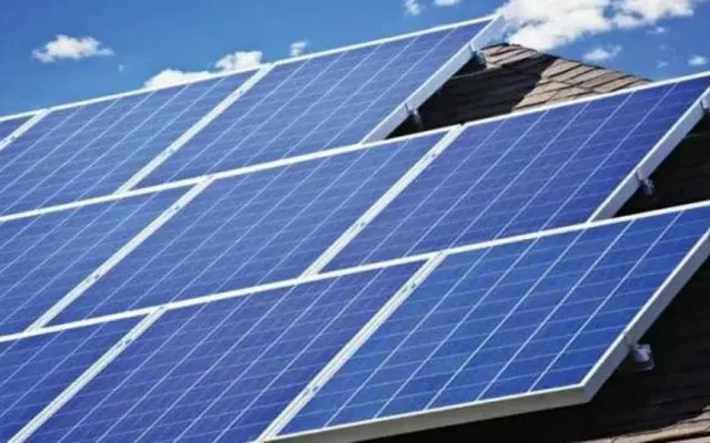 TVA zero panouri fotovoltaice