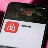 Airbnb risc seismic, Airbnb solicită proprietarilor din clădirile cu risc seismic I clarificări urgente