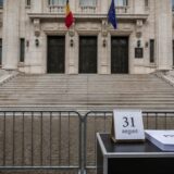 bani PNRR, 770 de milioane de euro din PNRR și termenul de 31 august pun presiune pe România în disputa pe Legea Integrității