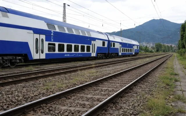 blocaj financiar CFR Călători, CFR Călători merge de aproape două luni fără finanțarea necesară. Cum poate ajunge blocajul