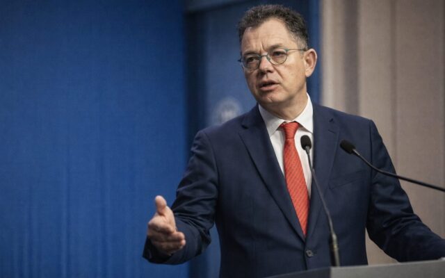 cărți electronice de identitate, Ștefan Radu Oprea o acuză pe Oana Gheorghiu că a pierdut 10 milioane de euro din PNRR. Cum