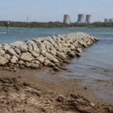 centrala Cernavodă, Guvernul mută apă din Olt spre Cernavodă și construiește un epiu pe Dunăre