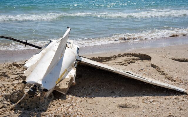 fragmente de dronă litoral, Două fragmente de dronă, găsite în mai puțin de 24 de ore pe litoral. Cum explică MApN creșterea