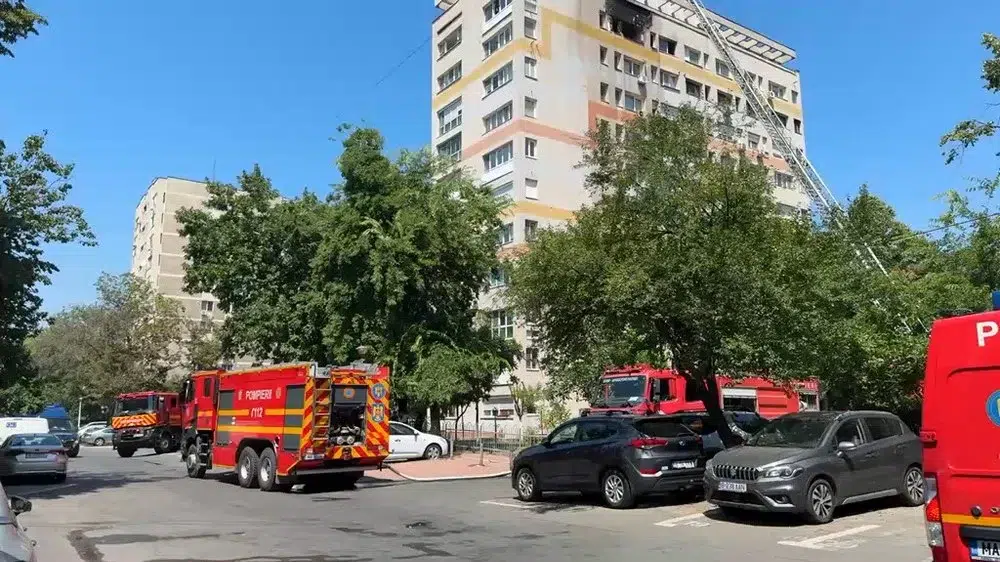 incendiu apartament Sectorul 3