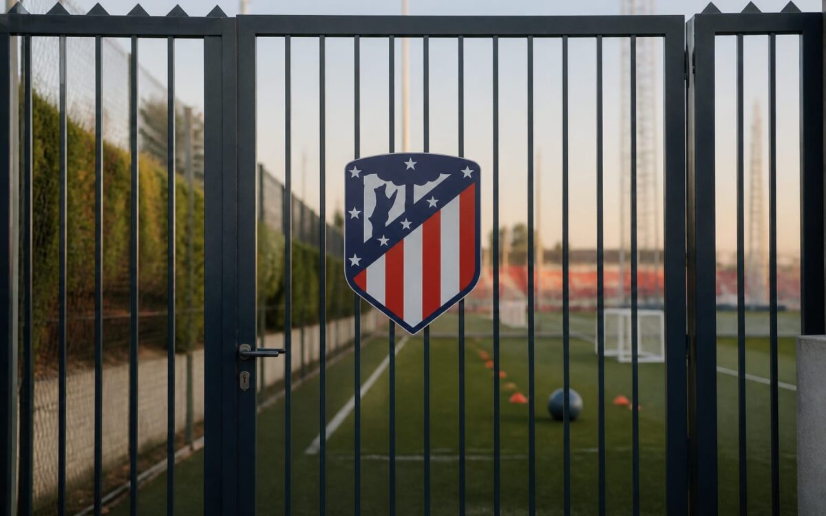 Julián Álvarez transfer, Julián Álvarez a lipsit trei zile și a revenit separat la Atletico Madrid. Cum i s-au redus