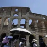 Pretul plajelor din Italia creste cu 6 procente. Cat ajunge sa coste un sezlong in Sicilia