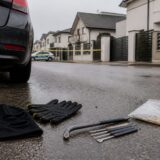 rețea de hoți Timișoara, Polițistul care trebuia să apere locuințele este suspectat că oferea ponturi pentru spargeri de 1
