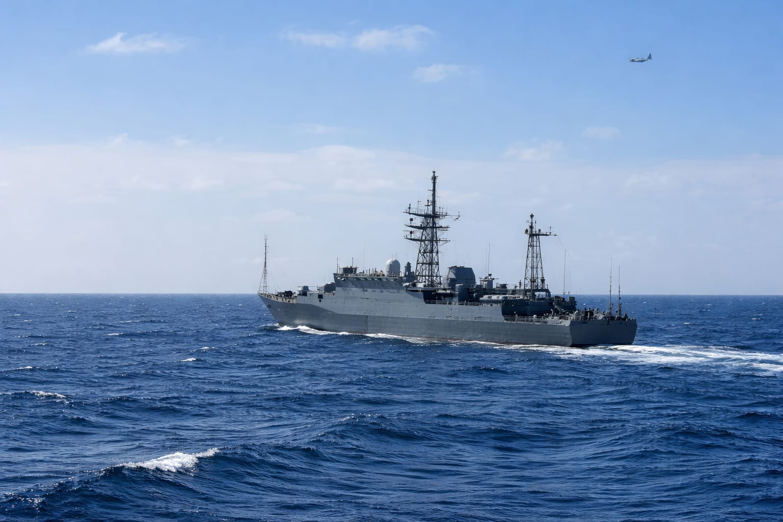 Rusia fregata Admiral Kasatonov rachete Zircon, imagine 2