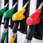 Motorina a trecut din nou de 10 lei pe litru, după o nouă scumpire. Cum verifică statul prețurile