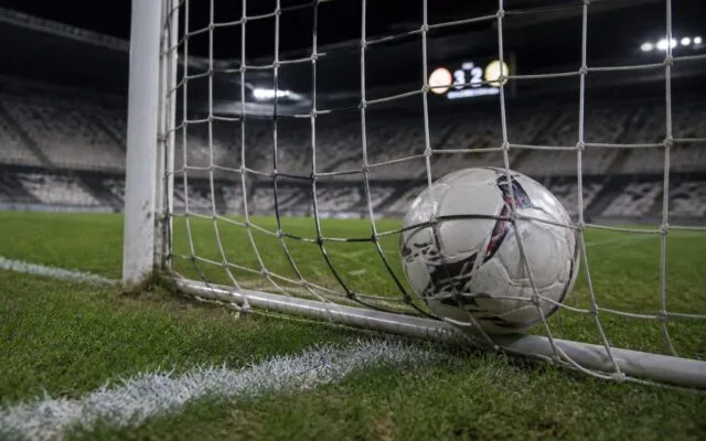 Superliga, Petrolul Ploiești câștigă cu 3-2 la Universitatea Cluj. Cum s-a complicat lupta ardelenilor pentru un loc în