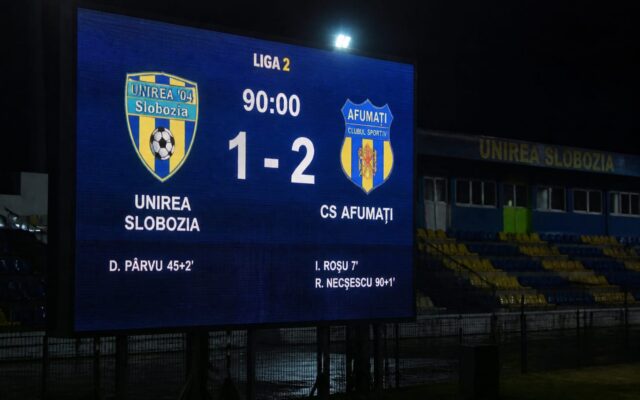 Unirea Slobozia a primit gol în minutul 90+3 și a pierdut acasă cu 1-2. Echipa a ajuns pe ultimul loc în Liga a II-a