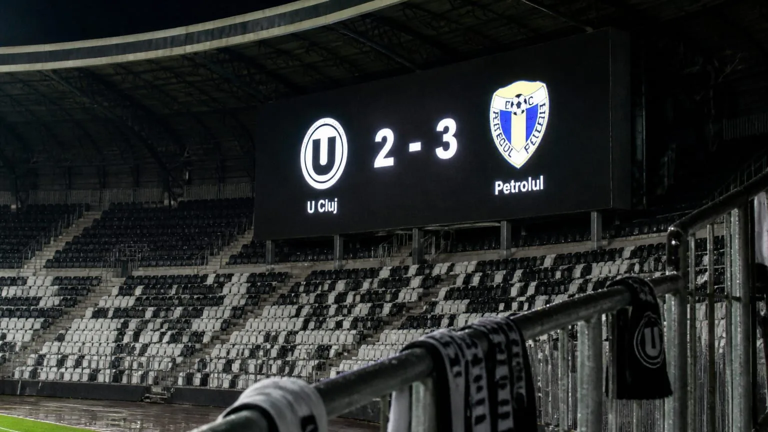 Universitatea Cluj a cedat cu 2-3 pe teren propriu în fața Petrolului Ploiești