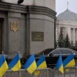 Zelenski l-a propus pe Yevheny Khmara la șefia Apărării