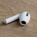 Noile căști Apple AirPods 5