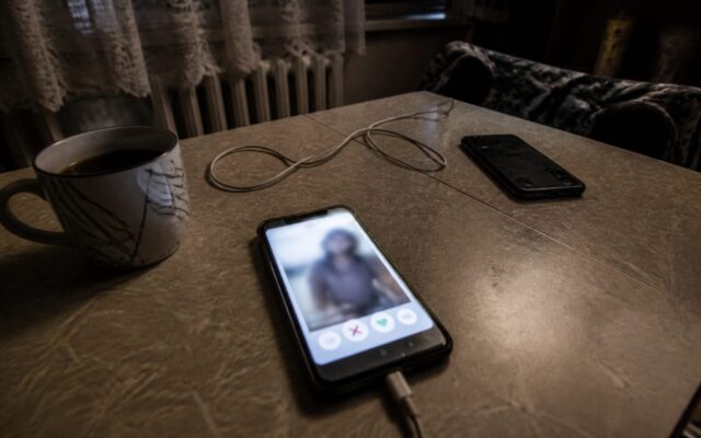 Utilizator al unei aplicații de dating