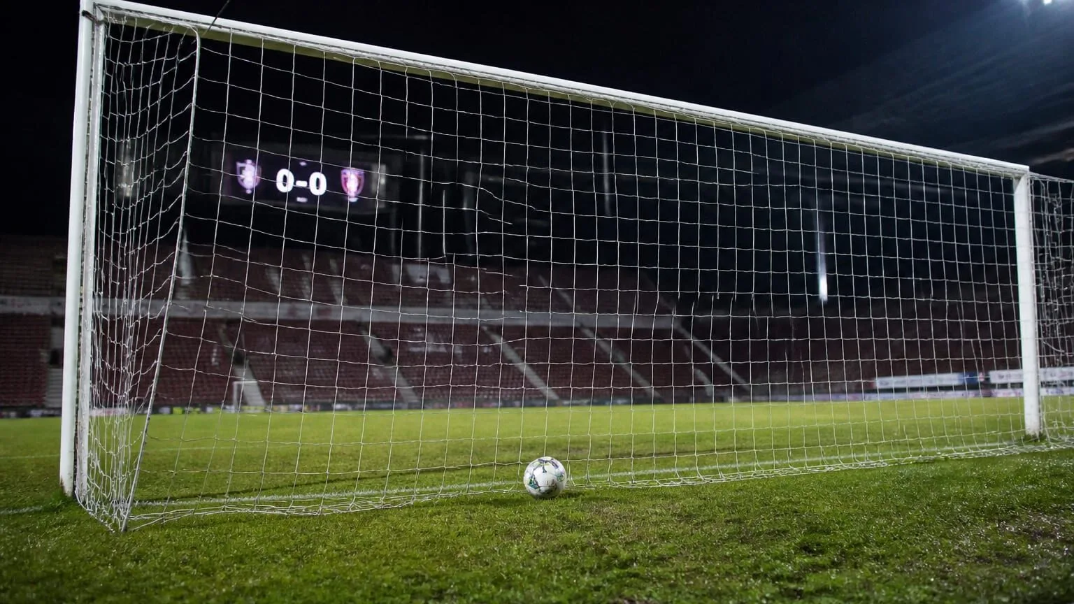 CFR Cluj și Farul au terminat 0-0 în etapa a opta din SuperLiga. Cum a pierdut gazda șansa de a urca în play-off