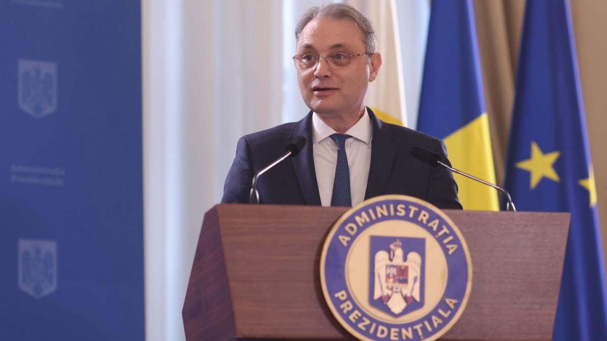 desemnarea noului premier, Nicușor Dan ia în calcul nominalizarea lui Luca Niculescu ca premier. Desemnarea așteptată în