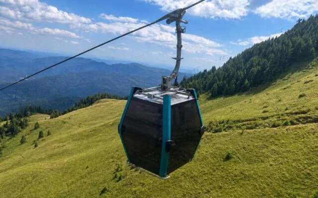 Oprită temporar