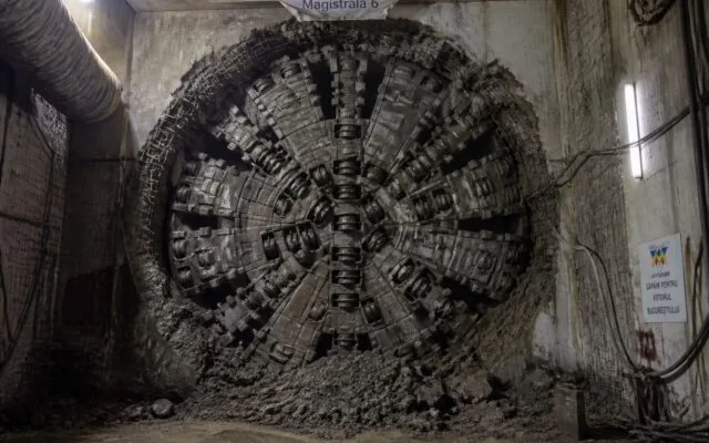 Magistrala 6, TBM-ul „Sfânta Ana” a străpuns stația Piața Montreal. Ce s-a construit până acum pe traseul spre Aeroportul