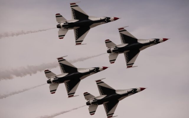 Avioane pentru înzestrarea armatei
