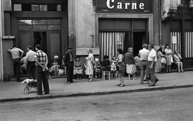 Coadă la magazinul Carne în 1989