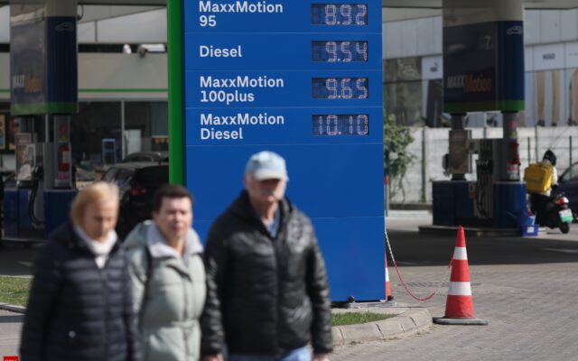 Nivelul prețurilor carburanților la pompă