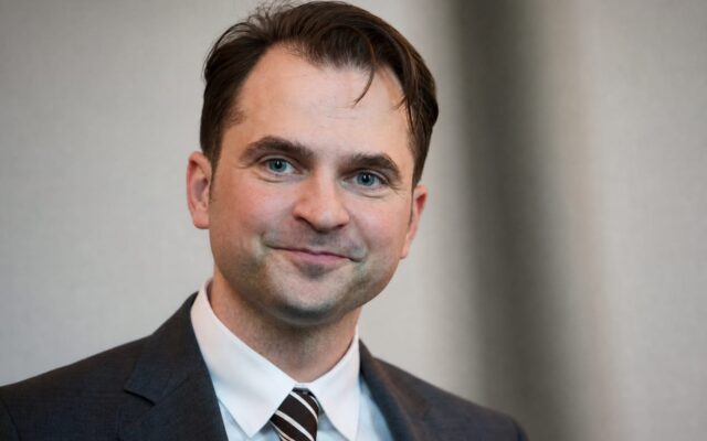 Sebastian Burduja