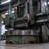 Utilaj industrial de mari dimensiuni