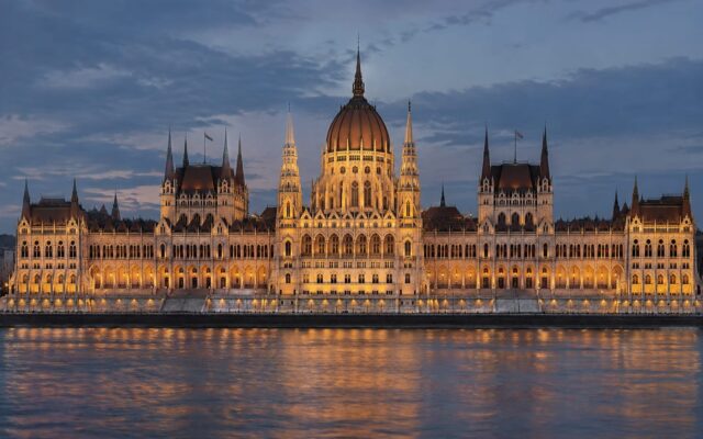 Sediul Hungary’s Parliament Building din Budapest