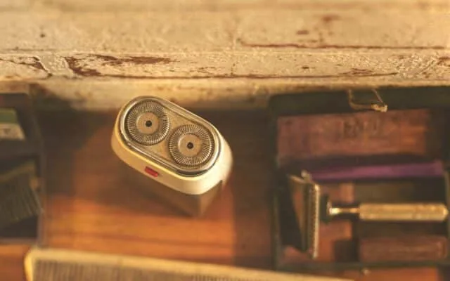 Aparat de ras electric vintage