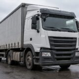 Camion de transport marfă