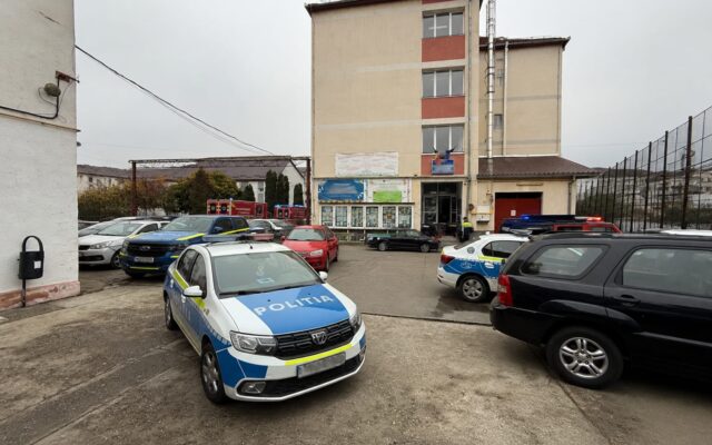 Mașini de poliție în Bistrița