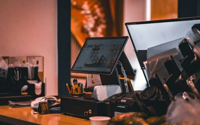 Echipament digital de plată utilizat pentru eliberarea notelor de plată