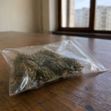Plic cu droguri pentru consum propriu