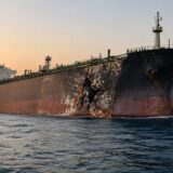 Navă avariată în Strâmtoarea Hormuz