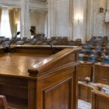 Tribuna goală a Parlamentului