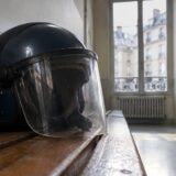 Cască de protecție la Paris
