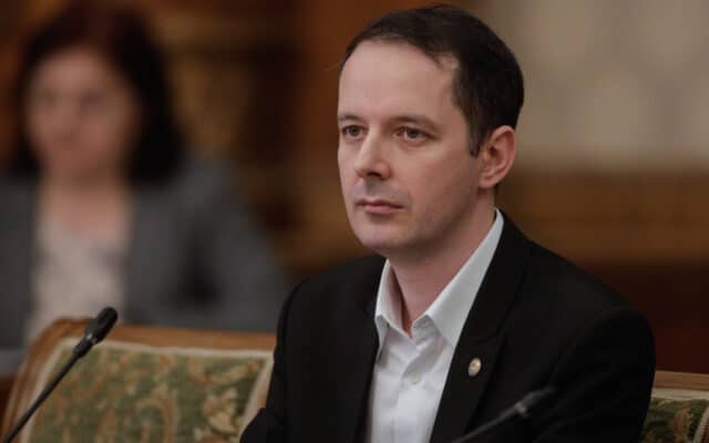 PNL lasă deschis votul pentru Guvernul Niculescu, dar refuză să guverneze alături de PSD