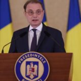 Premierul în timpul unei declarații
