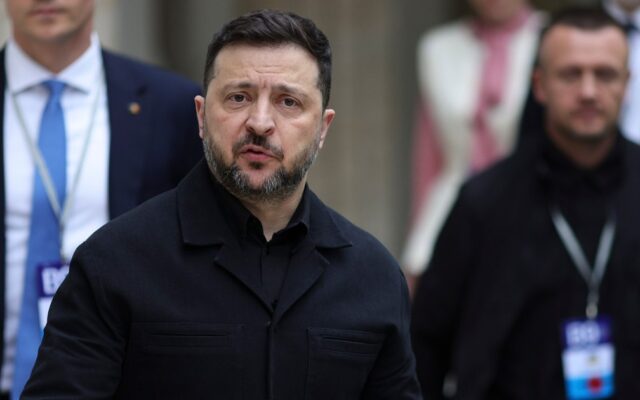 nava scufundată în Marea Neagră, Zelenski acuză Rusia că a atacat cu drone nava scufundată lângă România. Doi membri ai