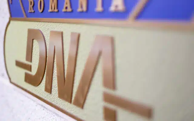 Sigla percheziții DNA