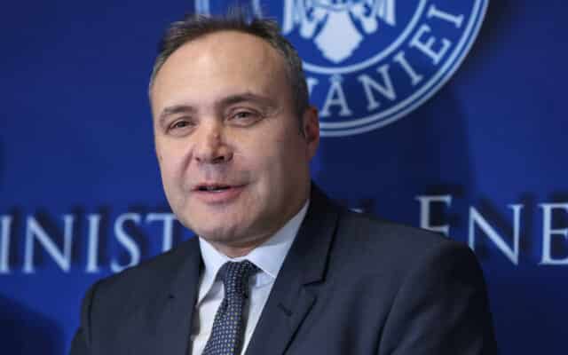 Reprezentant oficial oferind declarații despre situația sistemului energetic național