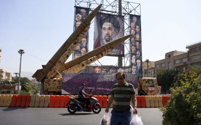 Rachete și propagandă militară în Tehran