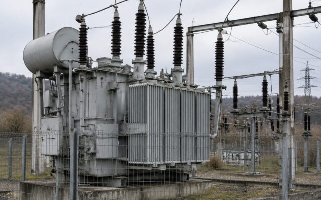 Echipamente în stația electrică Gutinaș