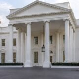 Sediul White House North Portico
